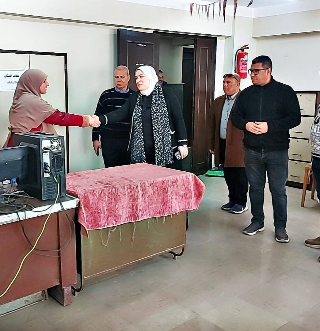 جيهان القطان تبدأ مهامها في "بسيون" بجولة مفاجئة وتوجه برفع كفاءة الخدمات 8 جيهان القطان تبدأ مهامها في "بسيون" بجولة مفاجئة وتوجه برفع كفاءة الخدمات